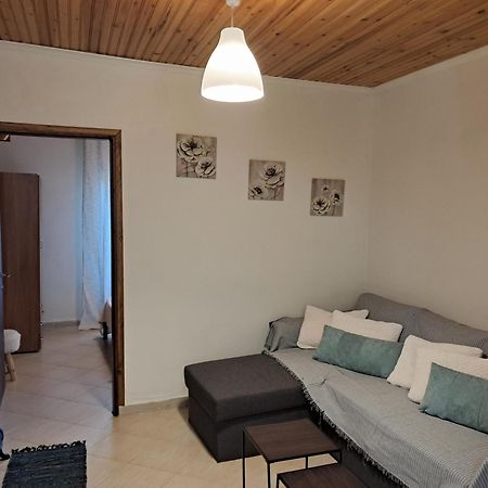 Messonghi- La Pazzeli Apartment Kato Spilaion Exterior photo